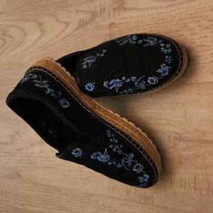Sz 36 Dior embroidered denim loafers